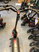 Laden Sie das Bild in den Galerie-Viewer, Used & approved Zero 10X | LG 60V 21ah | 3600W