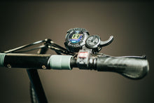 Laden Sie das Bild in den Galerie-Viewer, LCD VSETT 10+ eScooter