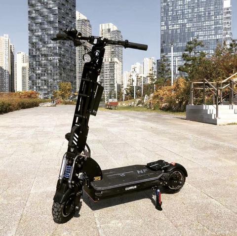 CURRUS PANTHER E-SCOOTER