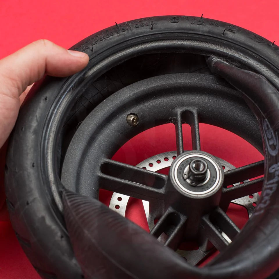 Change inner 2024 tube back wheel