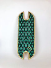 Laden Sie das Bild in den Galerie-Viewer, Segway Ninebot G30 Custom Foot boards by Berryboards Pattern 4
