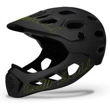 Laden Sie das Bild in den Galerie-Viewer, Cairbull Full Face Helmet with removeable face guard
